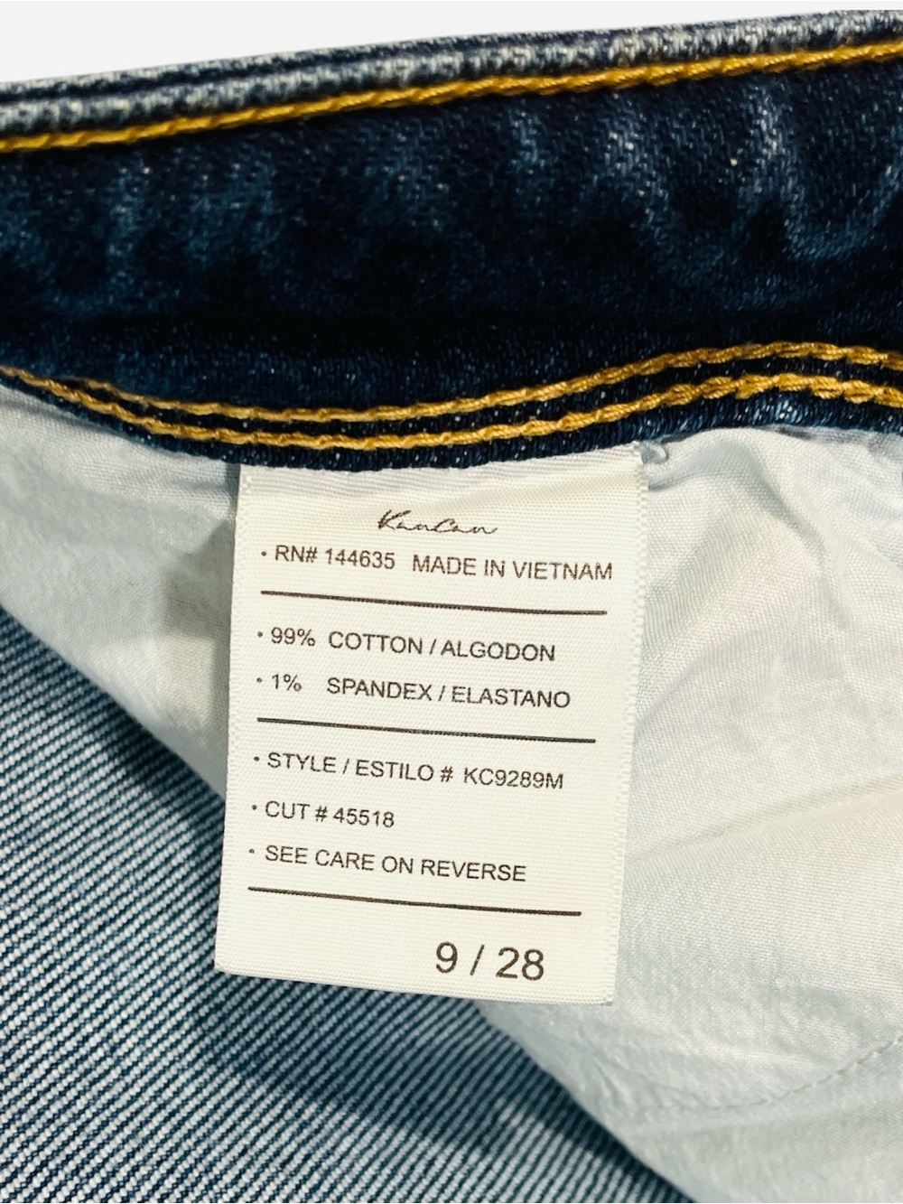 Kancan Holly High Rise Trouser Hem Flare Jeans
Medium Blue Wash Size 9/28 - Picture 7 of 10